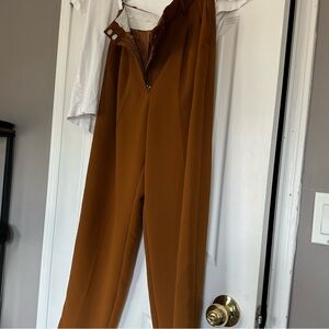 WILFRED The Carrot Pant - Chestnut